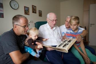 _family_they_heard-82e039dde5ac2f3a9e227c4bc9b9c608